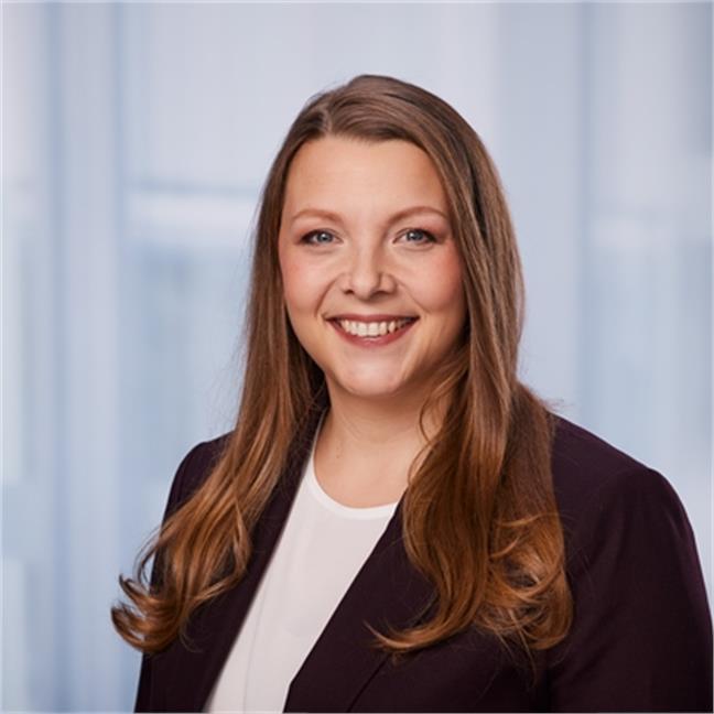 Rechtsanwältin Eva Helfenstein, Anwälting für Gemeinnützigkeitsrecht