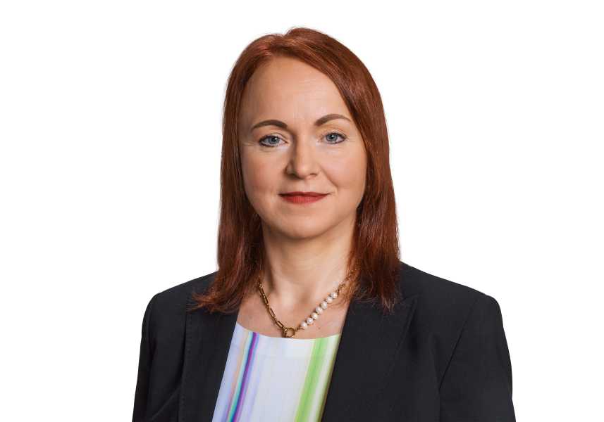 Rechtsanwältin Dr. Isabella Löw, Anwältin für Gemeinnützigkeitsrecht